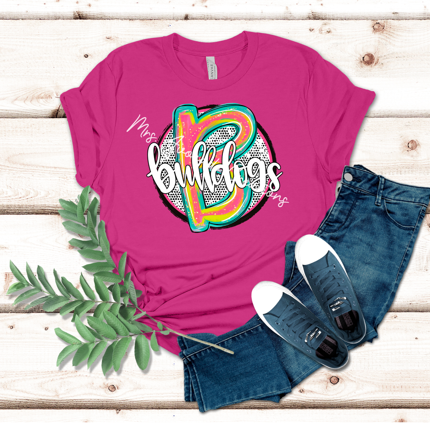 Bulldog colorful smear mascot