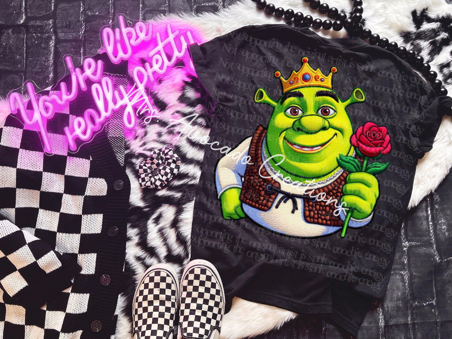Faux embroidery S hrek