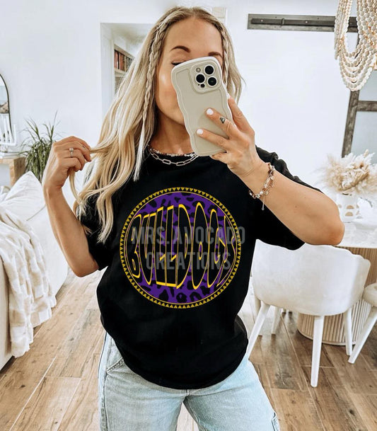 Bulldogs circle leopard
